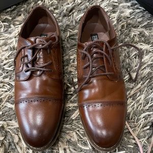 Boys dress shoe